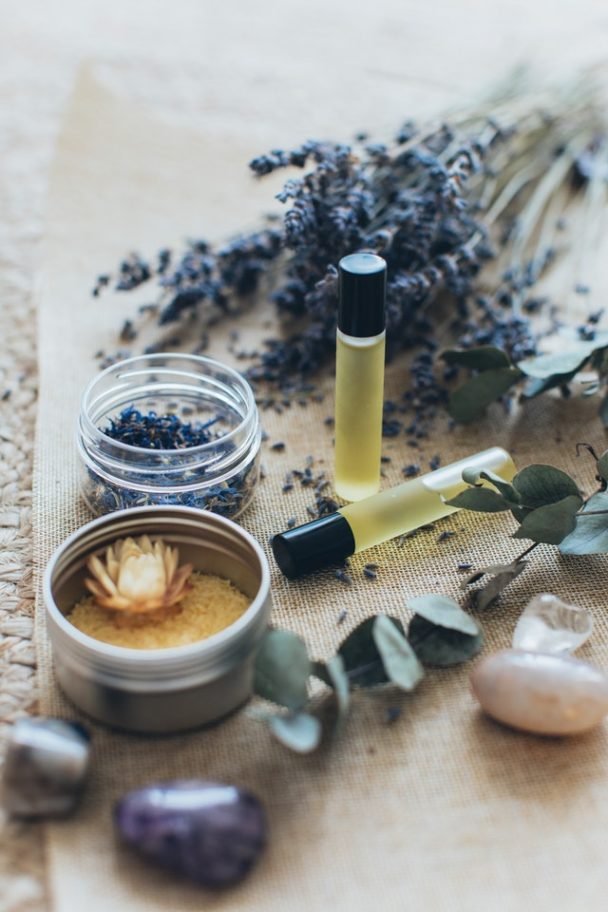 How to make DIY Cuticle Oil with Essential Oils Oils we love