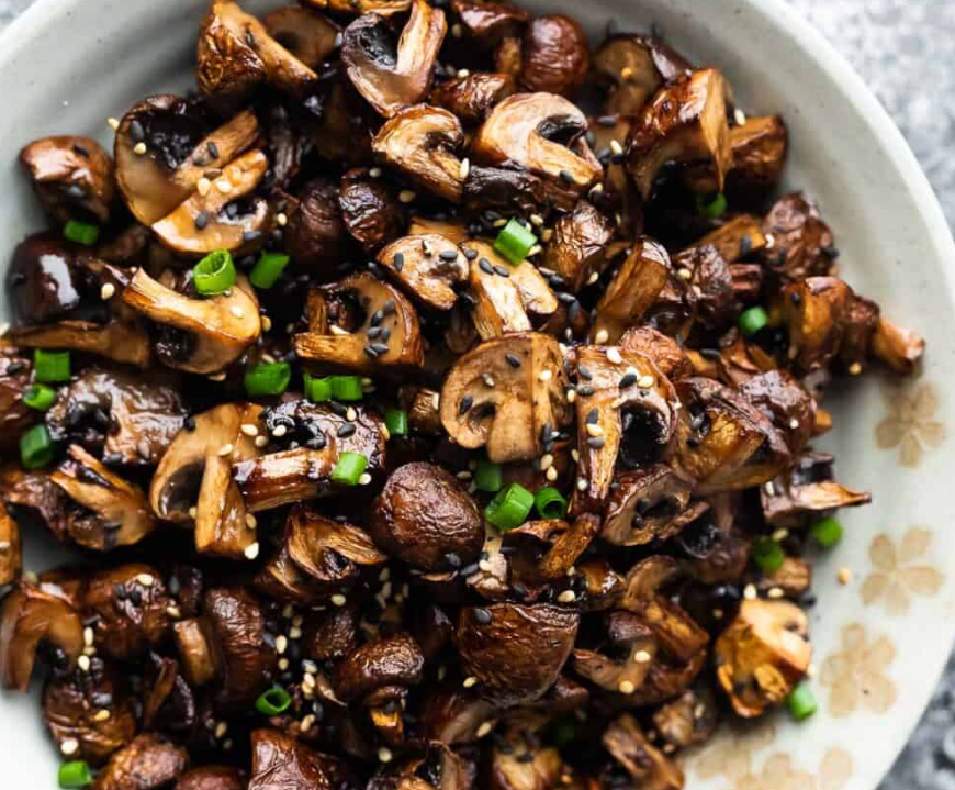 Crispy Garlic Air Fryer Mushrooms