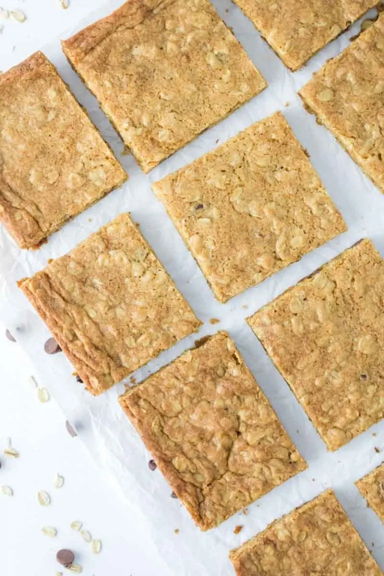 Oatmeal Chocolate Chip Bars