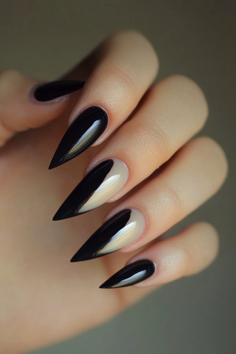 17 Bold Black Nails Inspo for Instant Glam 17 Bold Black Nails Inspo for Instant Glam - pinchofglam.com 17 bold black nails inspo for instant glam image 1 1